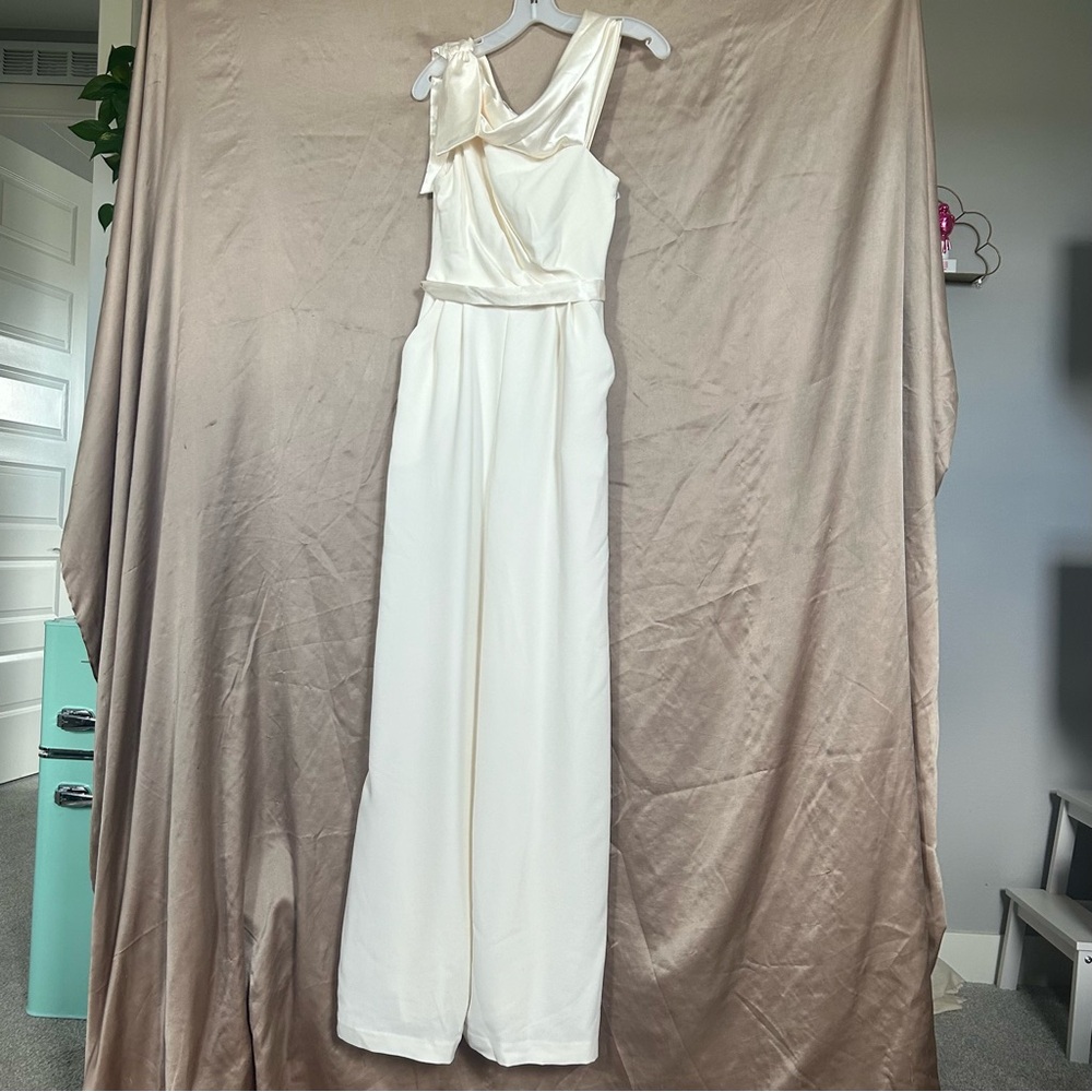 NWT David’s Bridal Ivory Jumpsuit W/ Bow